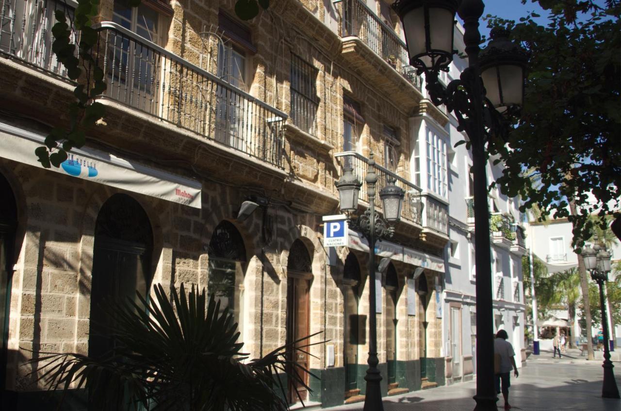 Pension Las Cuatro Naciones Καντίζ Εξωτερικό φωτογραφία