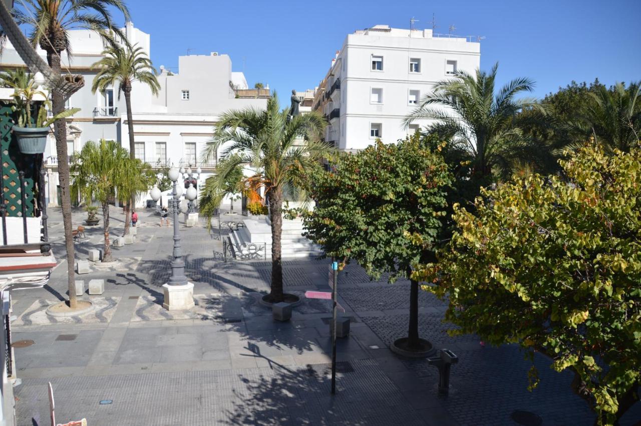 Pension Las Cuatro Naciones Καντίζ Εξωτερικό φωτογραφία